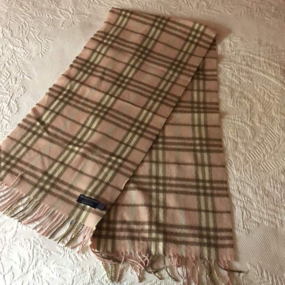 Burberry cashmere scarf